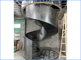 流光里底商旋转