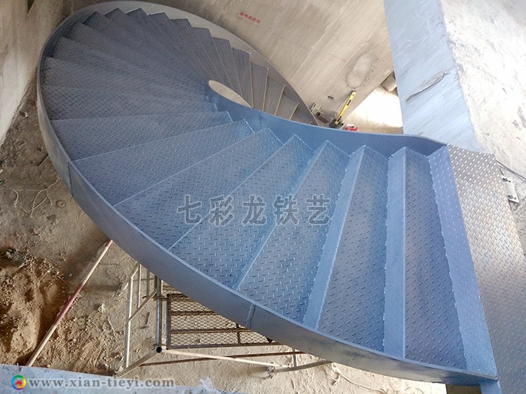 靖边钢结构板式圆弧楼梯