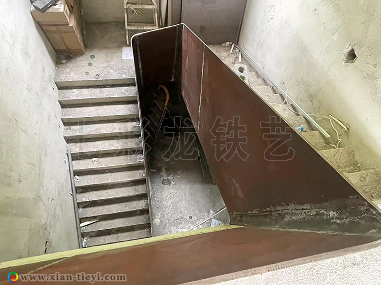 镇安钢结构栏板_2